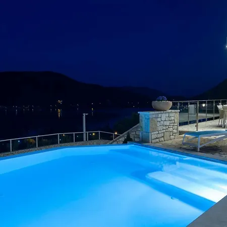 Afroditi Collection Agios Christoforos (Lefkada)