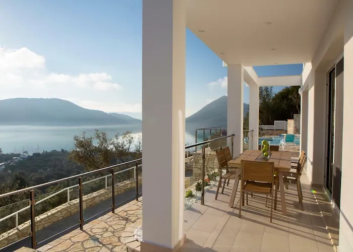 Afroditi Collection * Agios Christoforos (Lefkada)