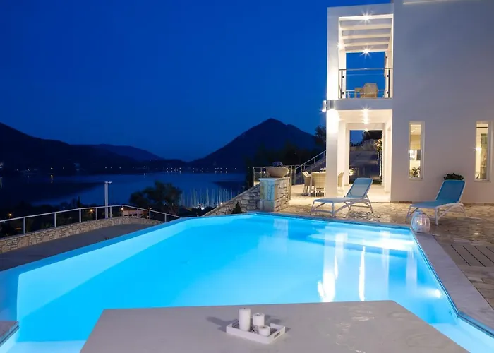 Afroditi Collection * Agios Christoforos (Lefkada)